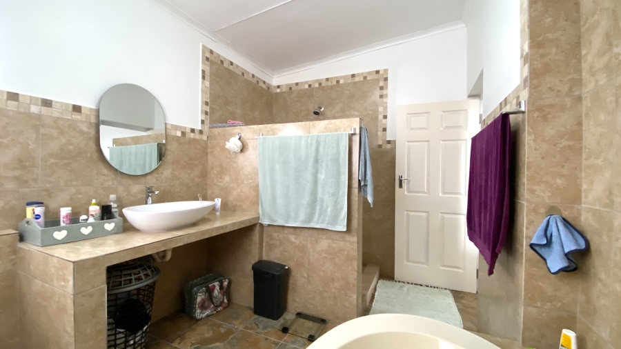 3 Bedroom Property for Sale in Dwarskersbos Western Cape